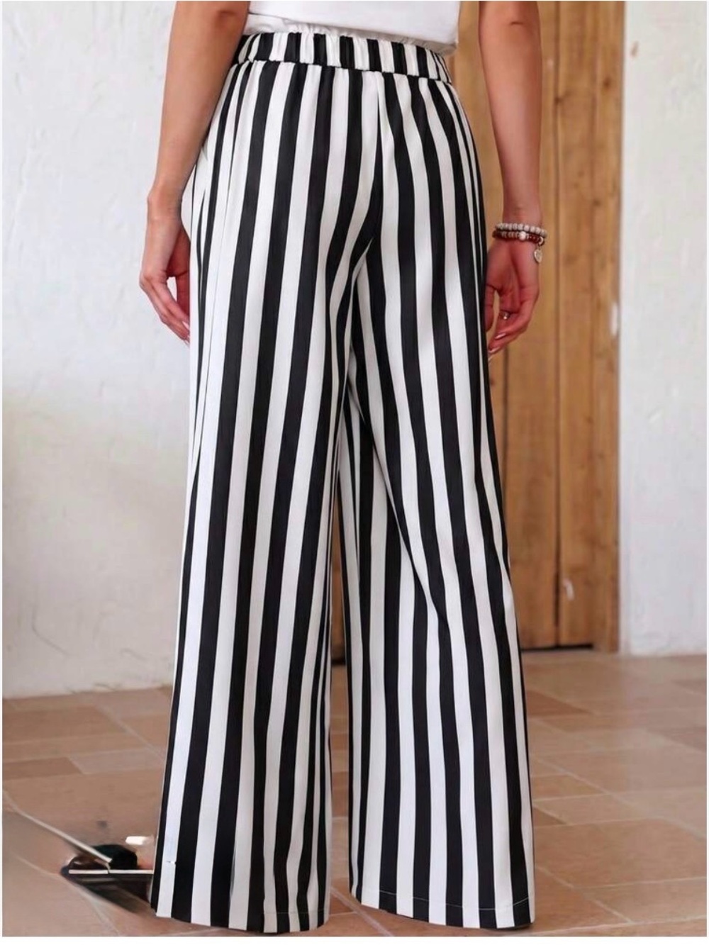 essue Black & White Vertical Stripe Wide-Leg Pants